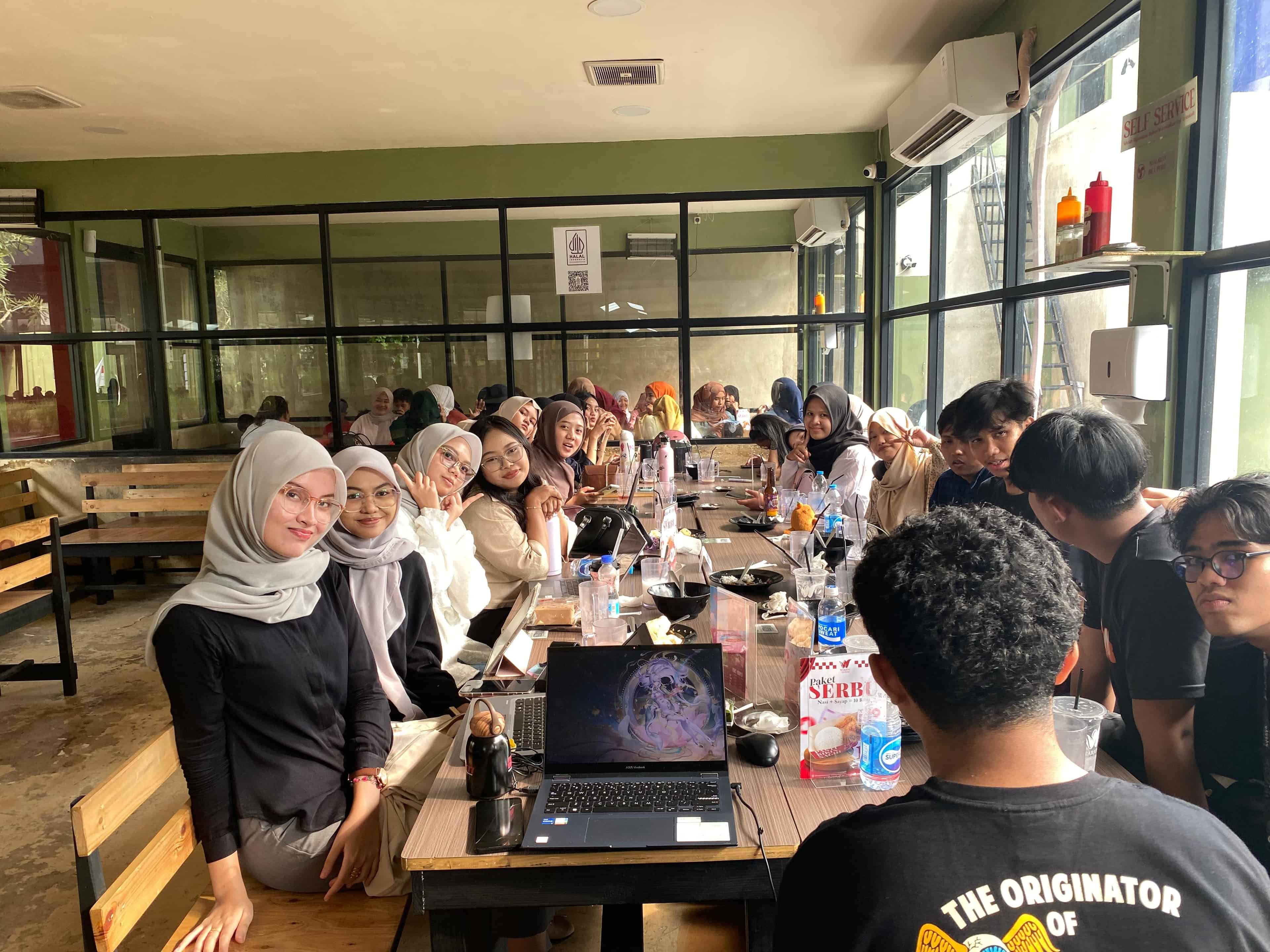 Pembentukan Panitia Inti